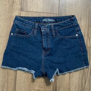 Wild Fable high rise short size 4